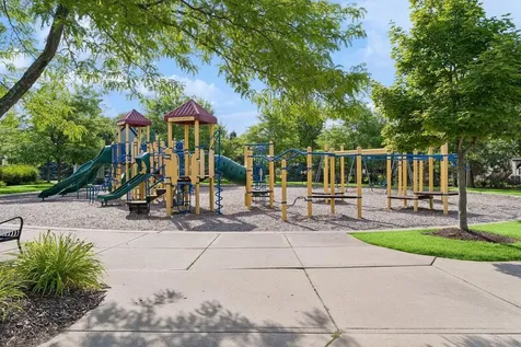 11236 Whitewater Drive Woodbury MN 55129