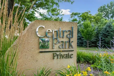 11236 Whitewater Drive Woodbury MN 55129