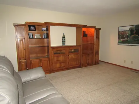 407 Eichelberger Avenue Montevideo MN 56265
