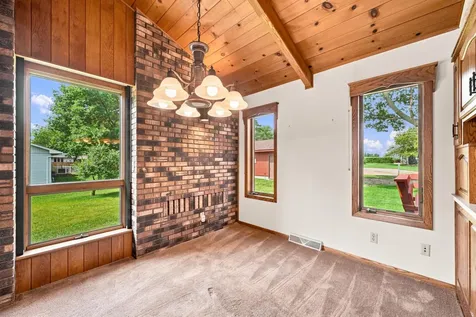 1017 9th Street Gaylord MN 55334