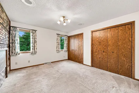 1017 9th Street Gaylord MN 55334