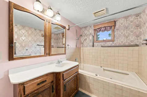 1017 9th Street Gaylord MN 55334