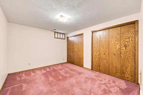 1017 9th Street Gaylord MN 55334