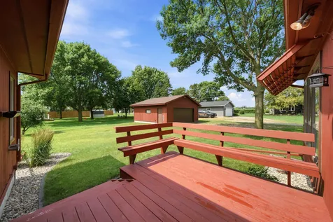 1017 9th Street Gaylord MN 55334