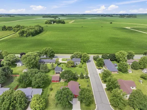 1017 9th Street Gaylord MN 55334
