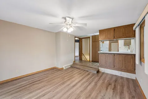 3319 75th Street E Inver Grove Heights MN 55076