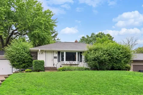 3319 75th Street E Inver Grove Heights MN 55076