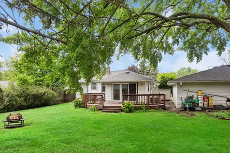 3319 75th Street E Inver Grove Heights MN 55076