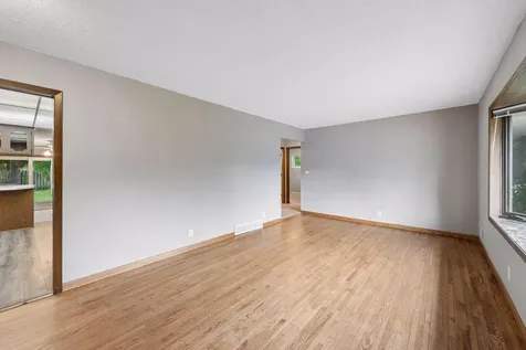 3319 75th Street E Inver Grove Heights MN 55076