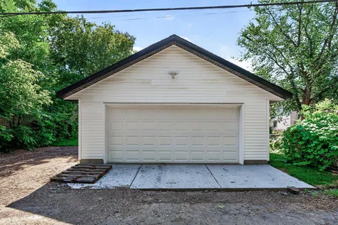 926 Galtier Street Saint Paul MN 55117