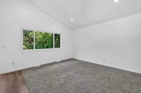 926 Galtier Street Saint Paul MN 55117