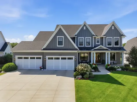 5880 Prestwick Court Excelsior MN 55331