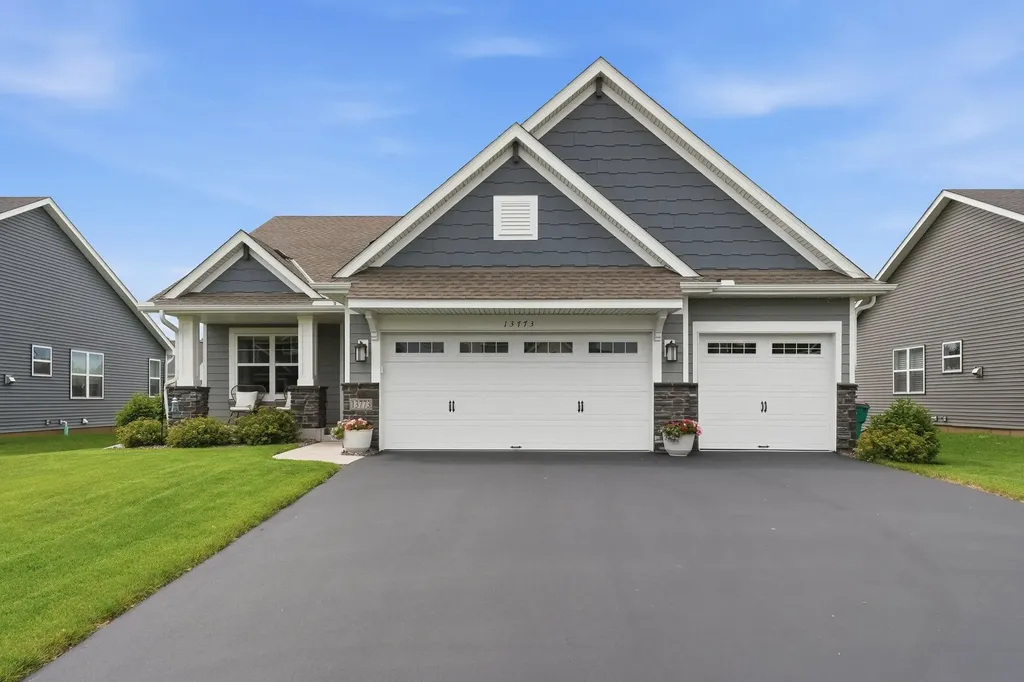 13773 142nd Avenue N Dayton MN 55327
