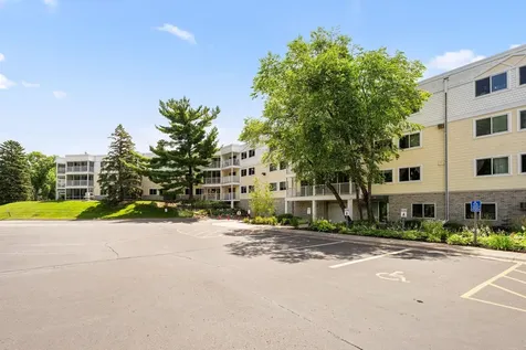 130 E Demont Avenue E Little Canada MN 55117