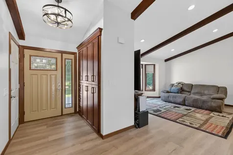 16433 224th Avenue NW Elk River MN 55330
