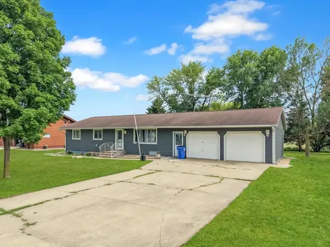 201 Main Avenue Chandler MN 56122