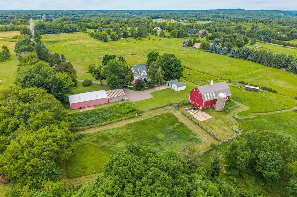 34501 Vista Road Taylors Falls MN 55084