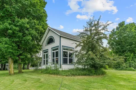 34501 Vista Road Taylors Falls MN 55084