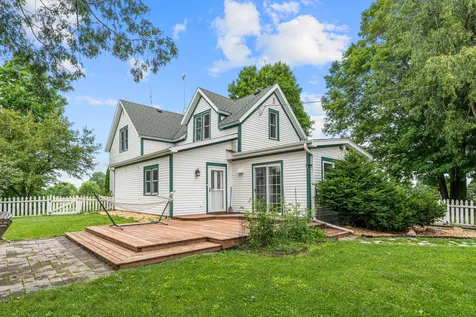 34501 Vista Road Taylors Falls MN 55084
