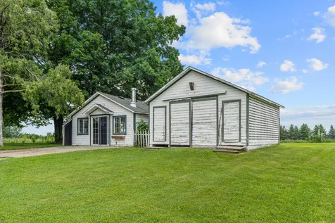 34501 Vista Road Taylors Falls MN 55084