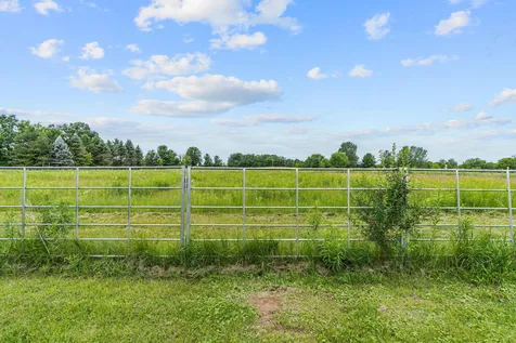 34501 Vista Road Taylors Falls MN 55084