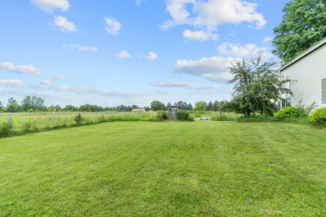 34501 Vista Road Taylors Falls MN 55084