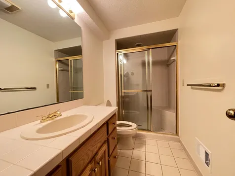 13701 Wood Lane Hopkins MN 55305