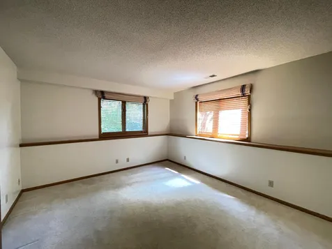 13701 Wood Lane Minnetonka MN 55305