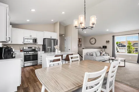 1622 Oak Ridge Street Hanover MN 55341