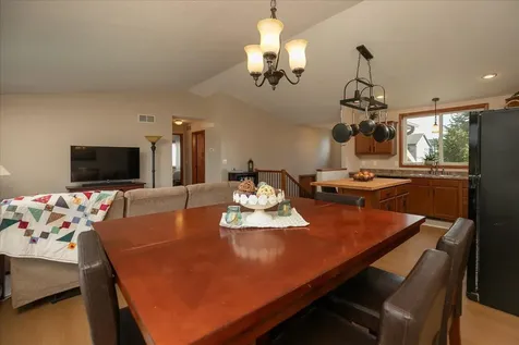 5451 Castleview Drive NW Rochester MN 55901