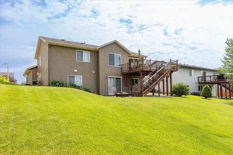 5451 Castleview Drive NW Rochester MN 55901