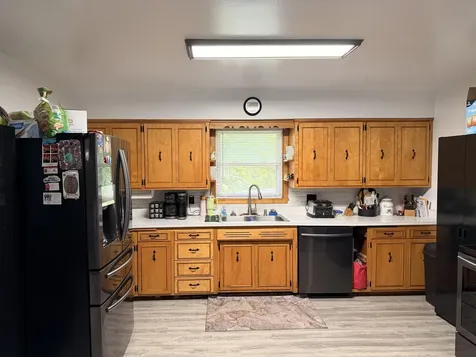 598 Prospect Avenue Windom MN 56101