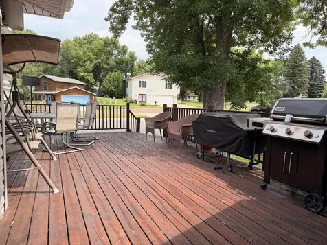 598 Prospect Avenue Windom MN 56101