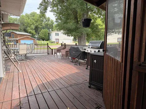 598 Prospect Avenue Windom MN 56101