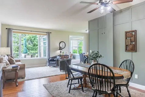 988 Daylily Drive Victoria MN 55386