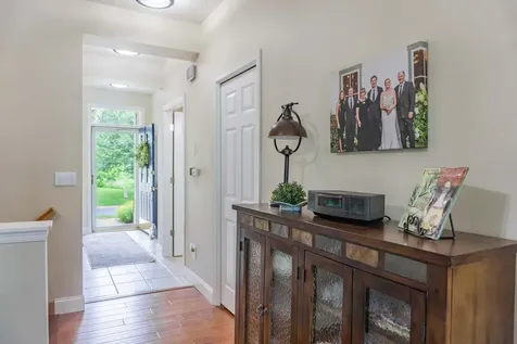 988 Daylily Drive Victoria MN 55386