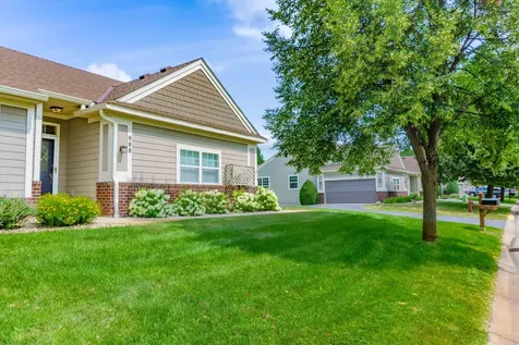 988 Daylily Drive Victoria MN 55386
