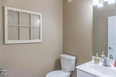 988 Daylily Drive Victoria MN 55386