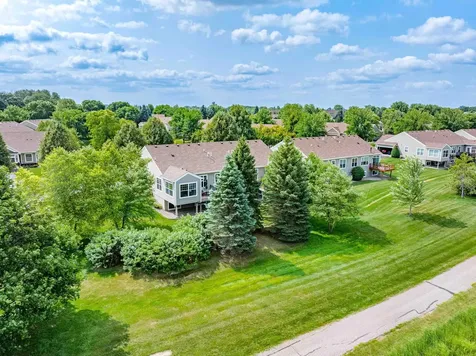 988 Daylily Drive Victoria MN 55386