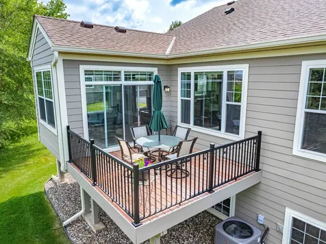 988 Daylily Drive Victoria MN 55386