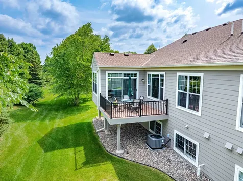 988 Daylily Drive Victoria MN 55386