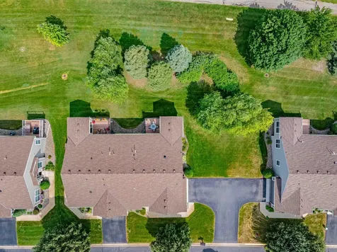 988 Daylily Drive Victoria MN 55386