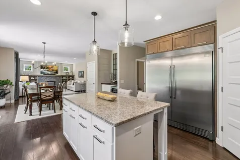 20352 Hampton Avenue Lakeville MN 55044