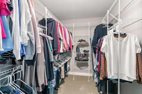 20352 Hampton Avenue Lakeville MN 55044