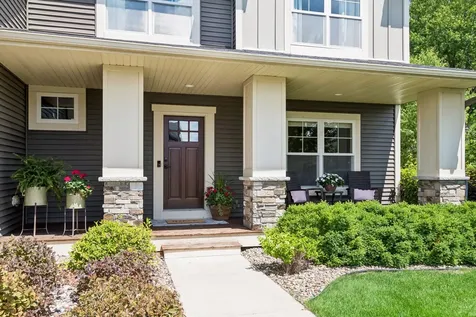 20352 Hampton Avenue Lakeville MN 55044