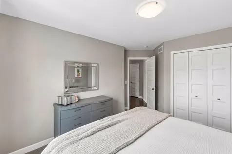 20352 Hampton Avenue Lakeville MN 55044