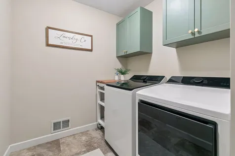 20352 Hampton Avenue Lakeville MN 55044