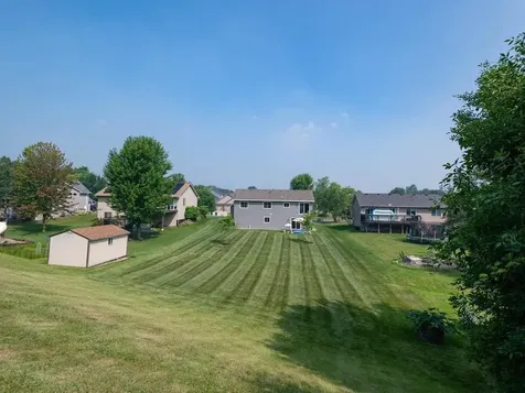 2464 River Bend Trail Mayer MN 55360
