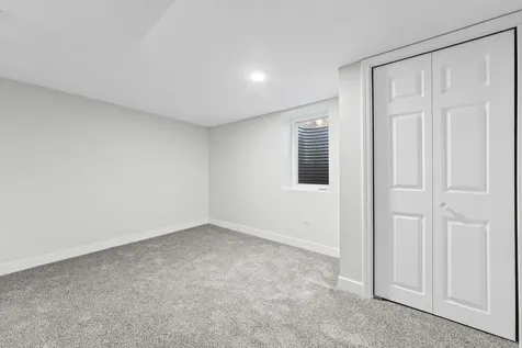 621 White Bear Avenue N Saint Paul MN 55106