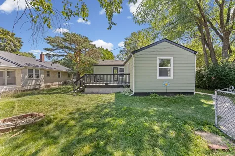621 White Bear Avenue N Saint Paul MN 55106